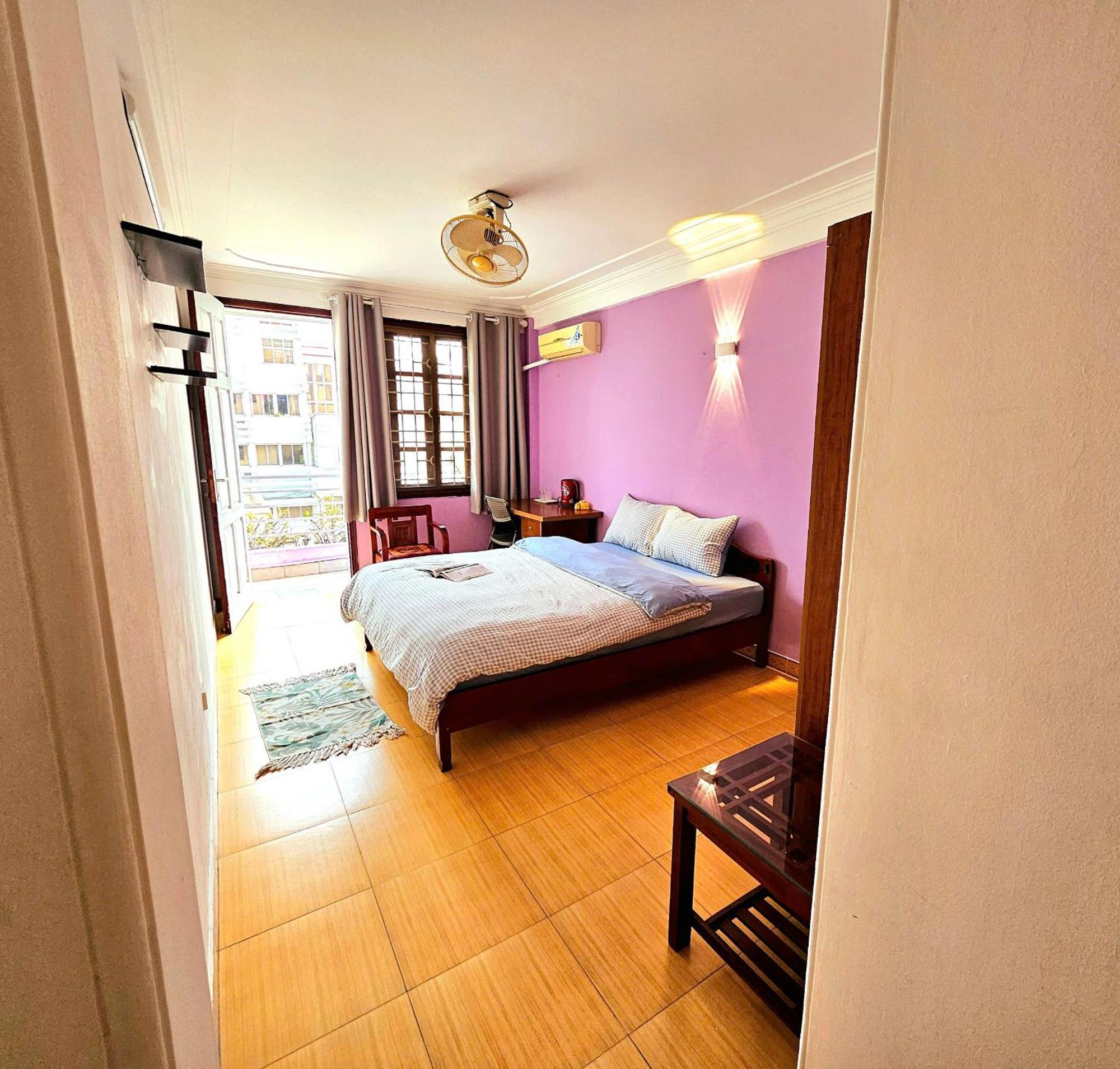 Rainbow Homestay - No 8 Alley 18B Tong Dan Hanoi Exterior photo